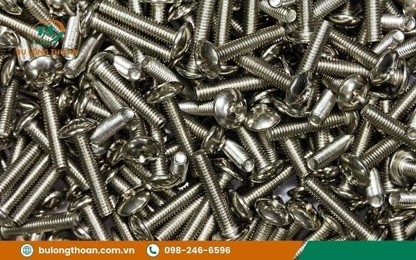bu-long-inox-chat-luong-cao__3__grande Ưu điểm của bu lông Inox - Bu lông Inox có khả năng chống ăn mòn vượt trội