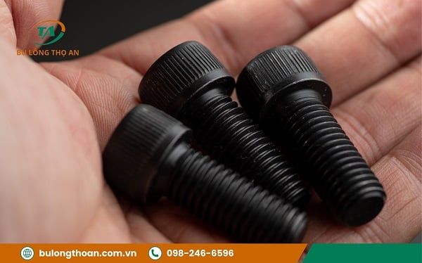 Bu lông lục giác chìm M8 thép cacbon