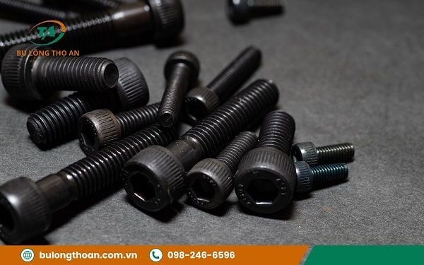 bu-long-luc-giac-chim-ma-kem-cao-cap__3__grande Cấu tạo của bu lông lục giác chìm mạ kẽm