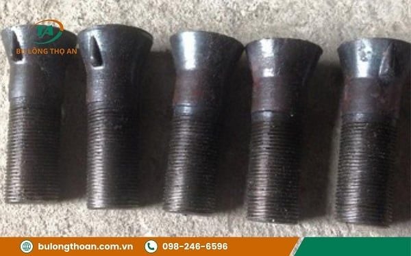 Đặc điểm cấu tạo của bu lông côn ngạnh
