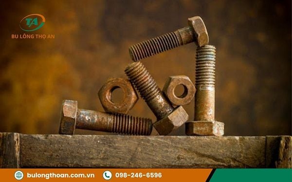 Nguyên nhân khiến ốc bị rỉ sét