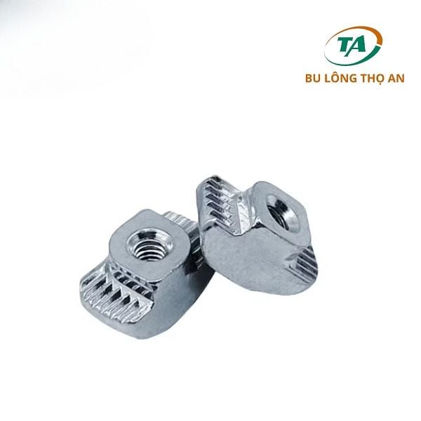 dai-oc-e-cu-bua__2__751495ab1c084f7e8b1fba7d73ea087e_master-1 Đai ốc (ê cu) búa cấp bền 5.8, 8.8 chất lượng cao