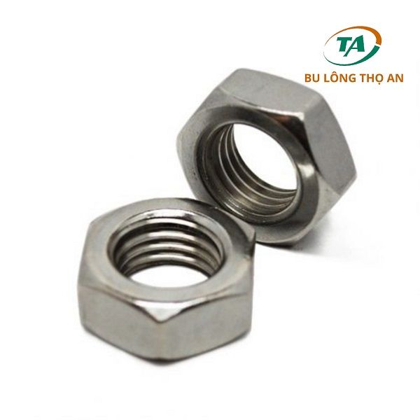 dai-oc-e-cu-ma_c5df999eb8dd4518bdee69f4aa290316_master Đai ốc (Ê cu, con tán) mạ