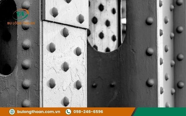 Ưu điểm nổi bật của đinh rút