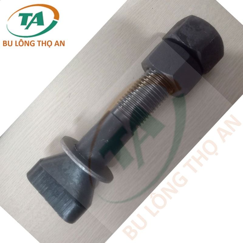 gia-cong-bu-long-qua-bang_2d70de7a1b5a4ecfa67a17baeeb7c7c5_master Bu lông quả bàng, bu lông đầu elip giá rẻ, uy tín, chất lượng