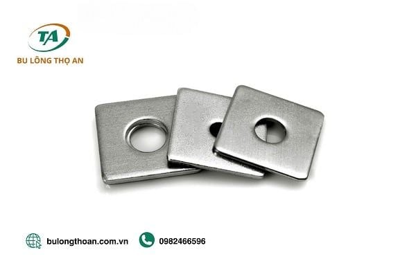 long-den-la-gi__6__e86d9da5bbfa49eab4e86dda91fa6bdc_grande-1