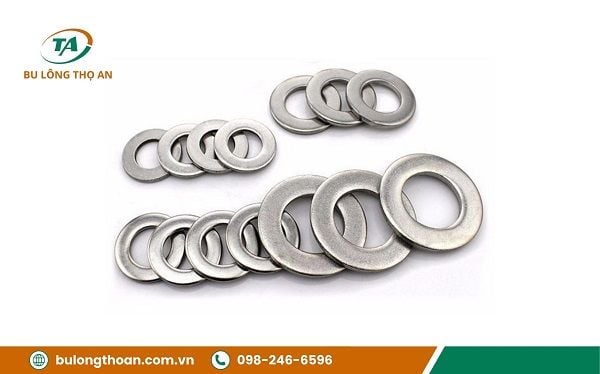 long-den-vong-dem__2__grande