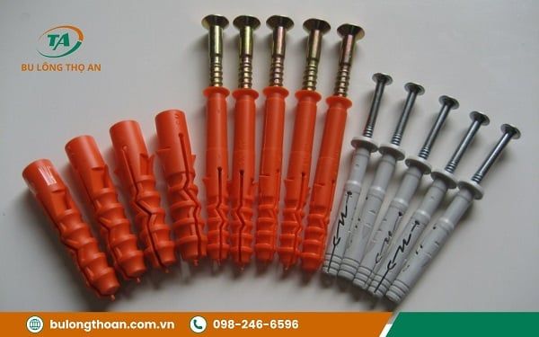 Hướng dẫn dùng tắc kê nhựa đúng cách