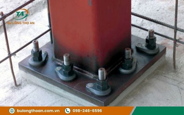 Tạo sao cần tính toán bu lông neo chân cột