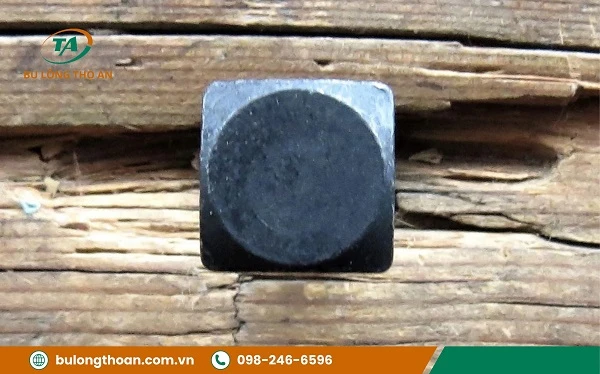 Ưu điểm của sản phẩm bulong đầu vuông