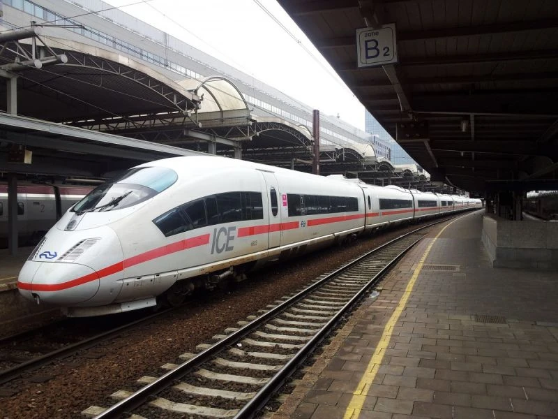 Hệ đường sắt cao tốc (HSR) Đức 2